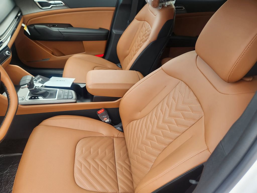 New 2026 Kia Sportage X-Line w/ X-Line Premium Package AWD/4WD image 8