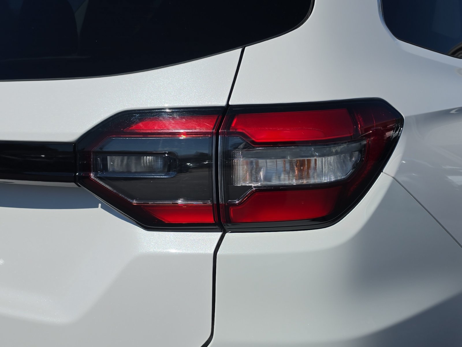 Used 2025 Honda Pilot EX-L image 7