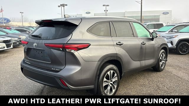 Used 2024 Toyota Highlander XLE image 29