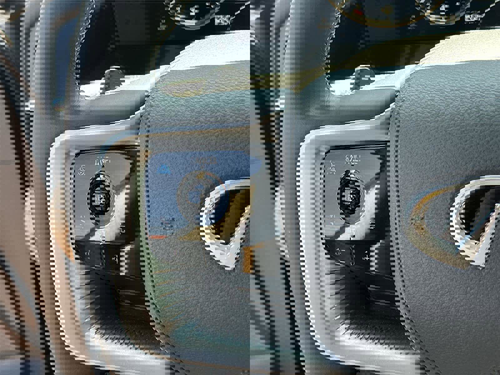 Used 2025 INFINITI QX80 Luxe image 24