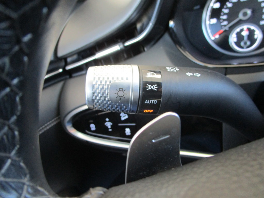 Used 2025 Genesis GV70 2.5T AWD/4WD image 30