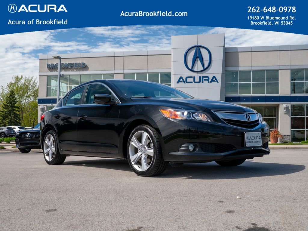 Used 2014 Acura ILX w/ Premium Package