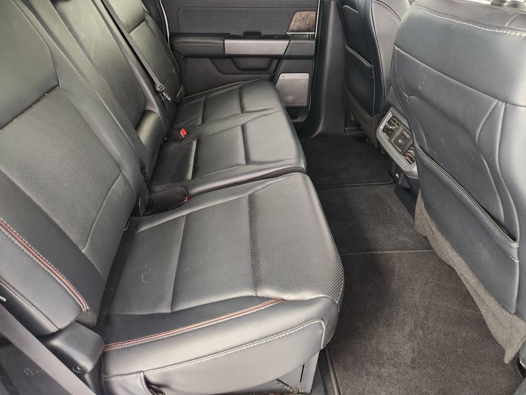 Used 2024 Ford F250 Lariat AWD/4WD image 31