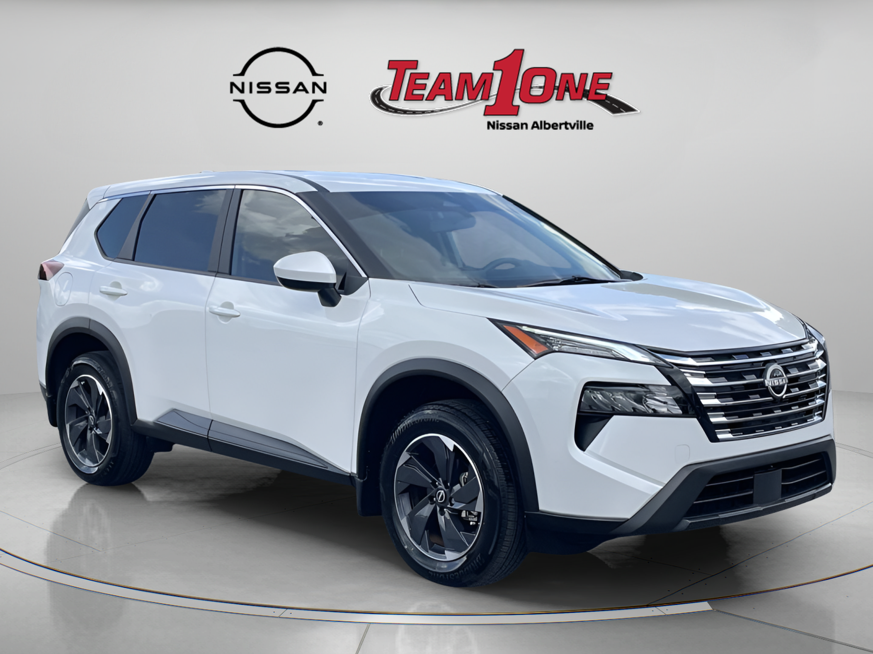 Used 2024 Nissan Rogue SV