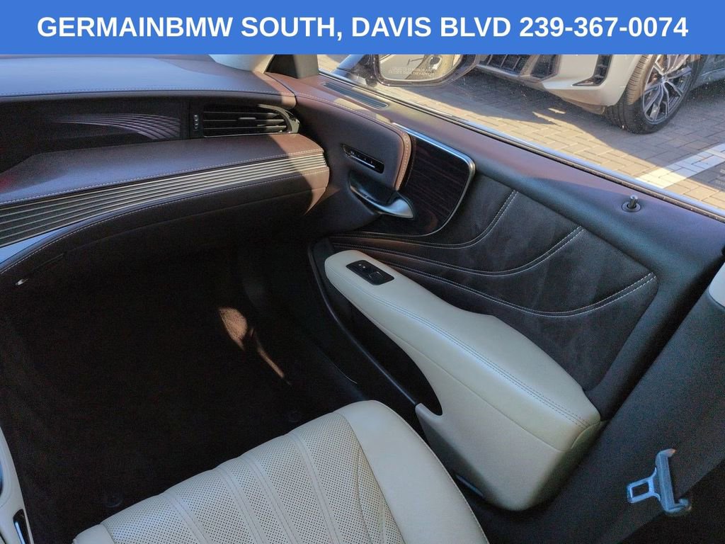 Used 2020 Lexus LS 500 w/ Interior Upgrade Package RWD image 18