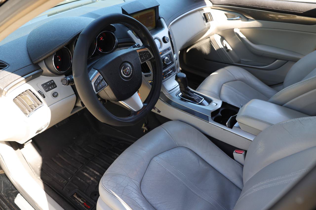 Used 2010 Cadillac CTS Performance RWD image 4