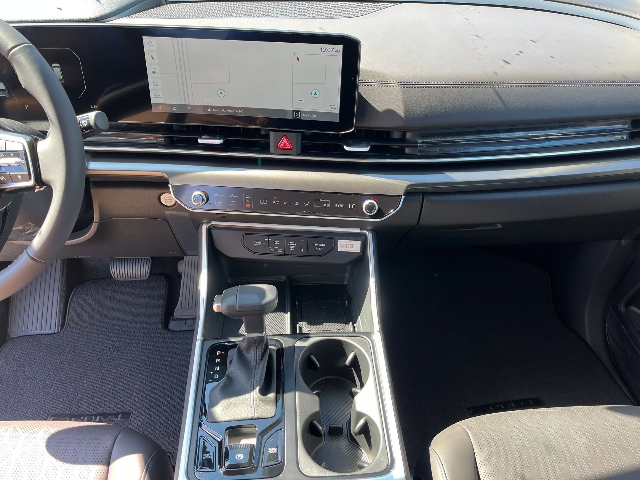 New 2026 Kia Carnival SX w/ SX Dark Edition Package image 29