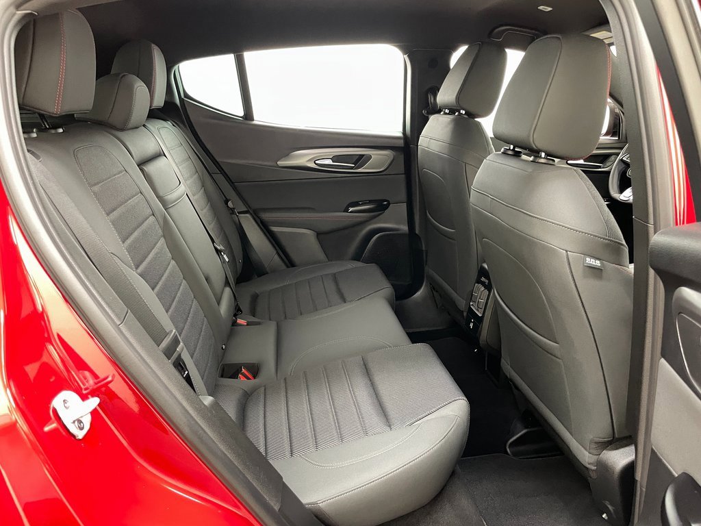 Used 2024 Dodge Hornet GT w/ GT Blacktop Package image 39