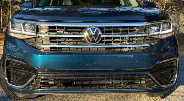 Used 2021 Volkswagen Atlas SE w/ Panoramic Sunroof Package image 3
