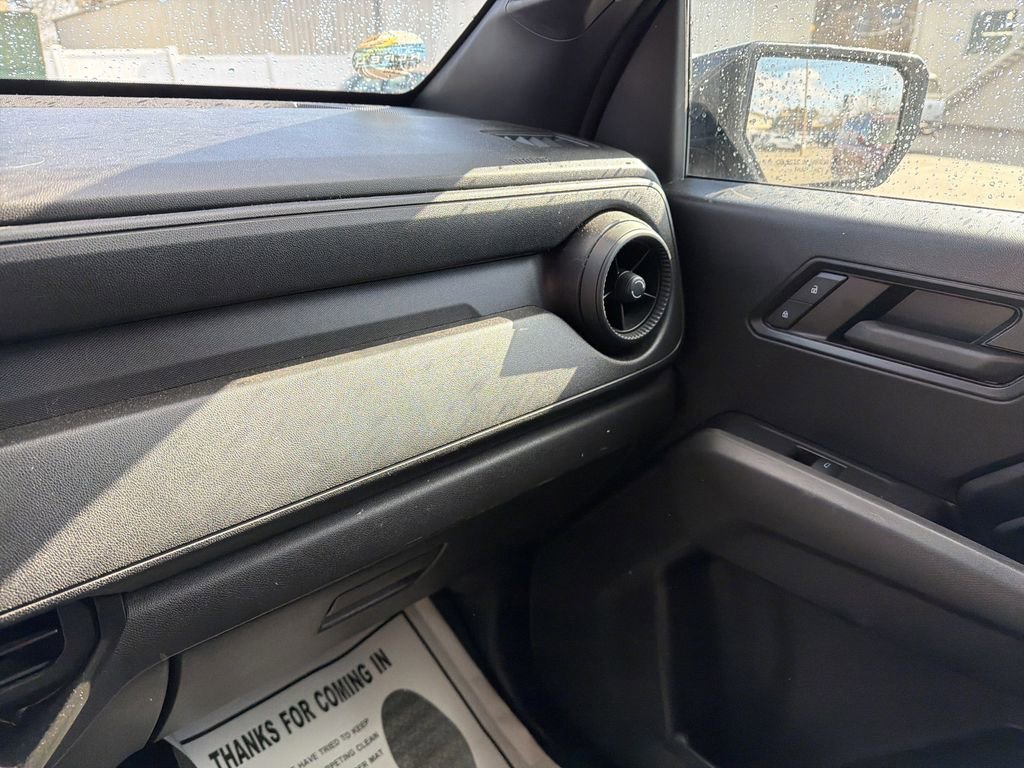 Used 2024 Chevrolet Colorado Trail Boss w/ Technology Package image 22