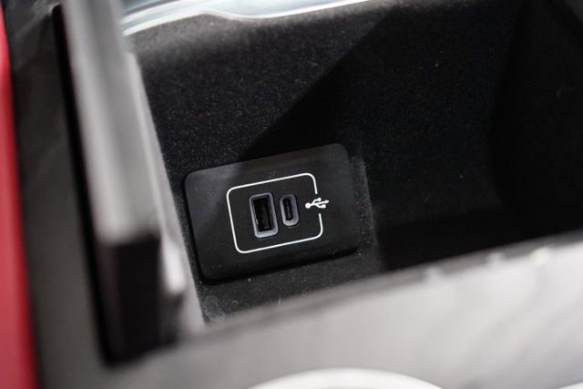 Used 2025 Maserati Grecale Modena image 28