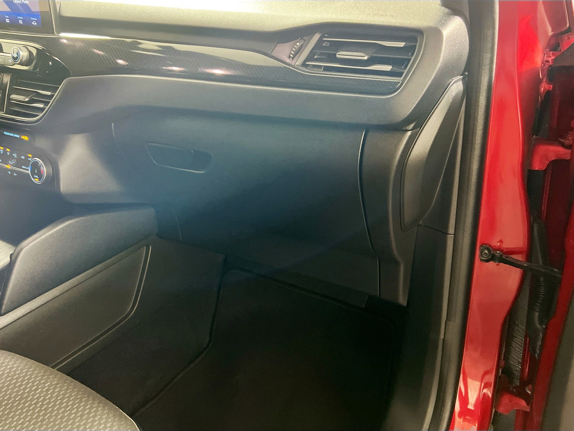 Used 2024 Ford Escape ST-Line image 35