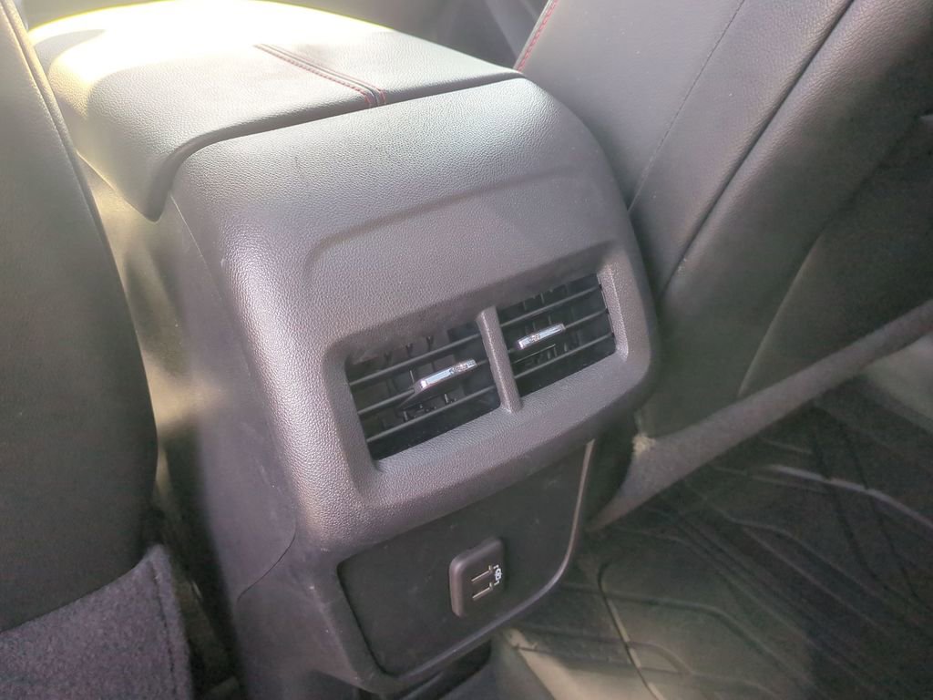 Used 2023 Chevrolet Equinox RS w/ RS Leather Package image 26