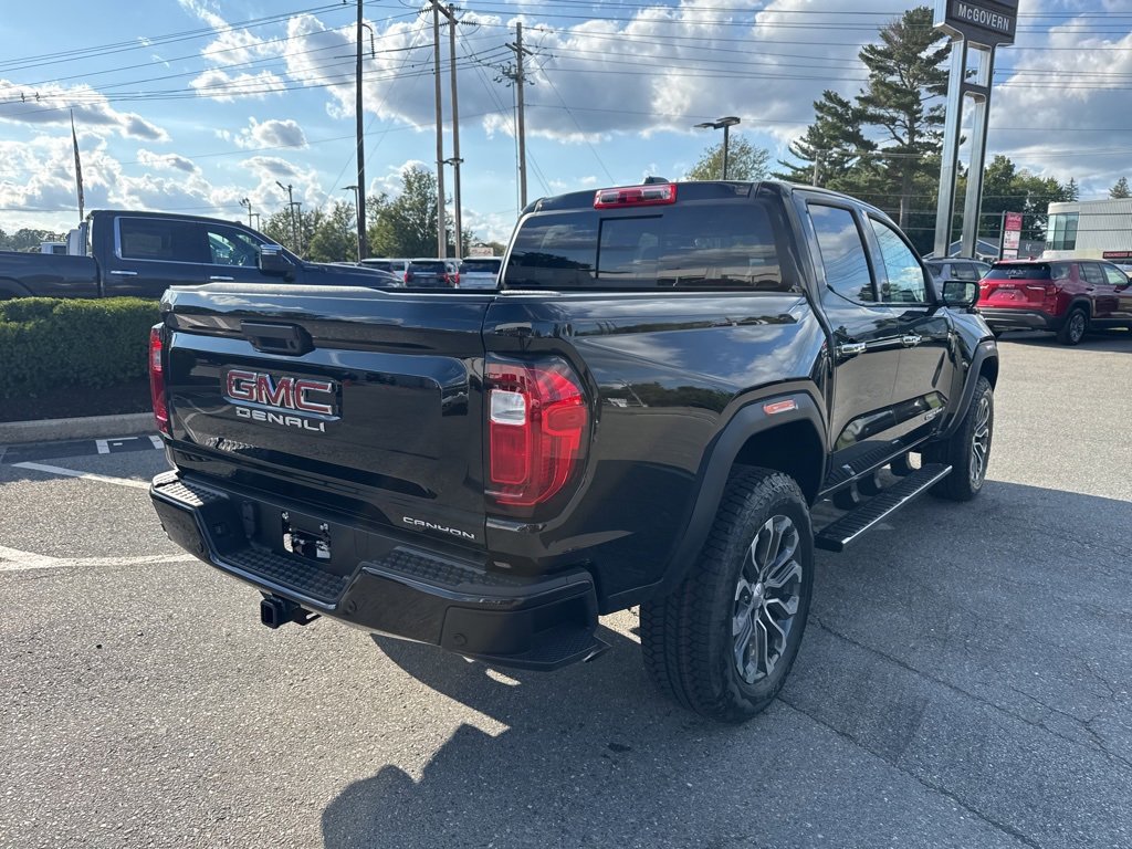 New 2026 GMC Canyon Denali image 6