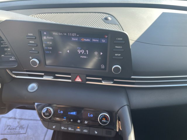 Used 2023 Hyundai Elantra Blue FWD image 20