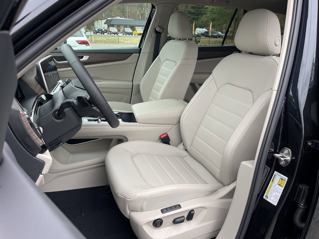 New 2026 Volkswagen Atlas SEL AWD/4WD image 16