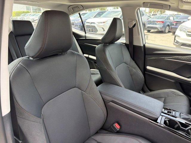 Certified 2025 Toyota Camry XLE FWD image 17