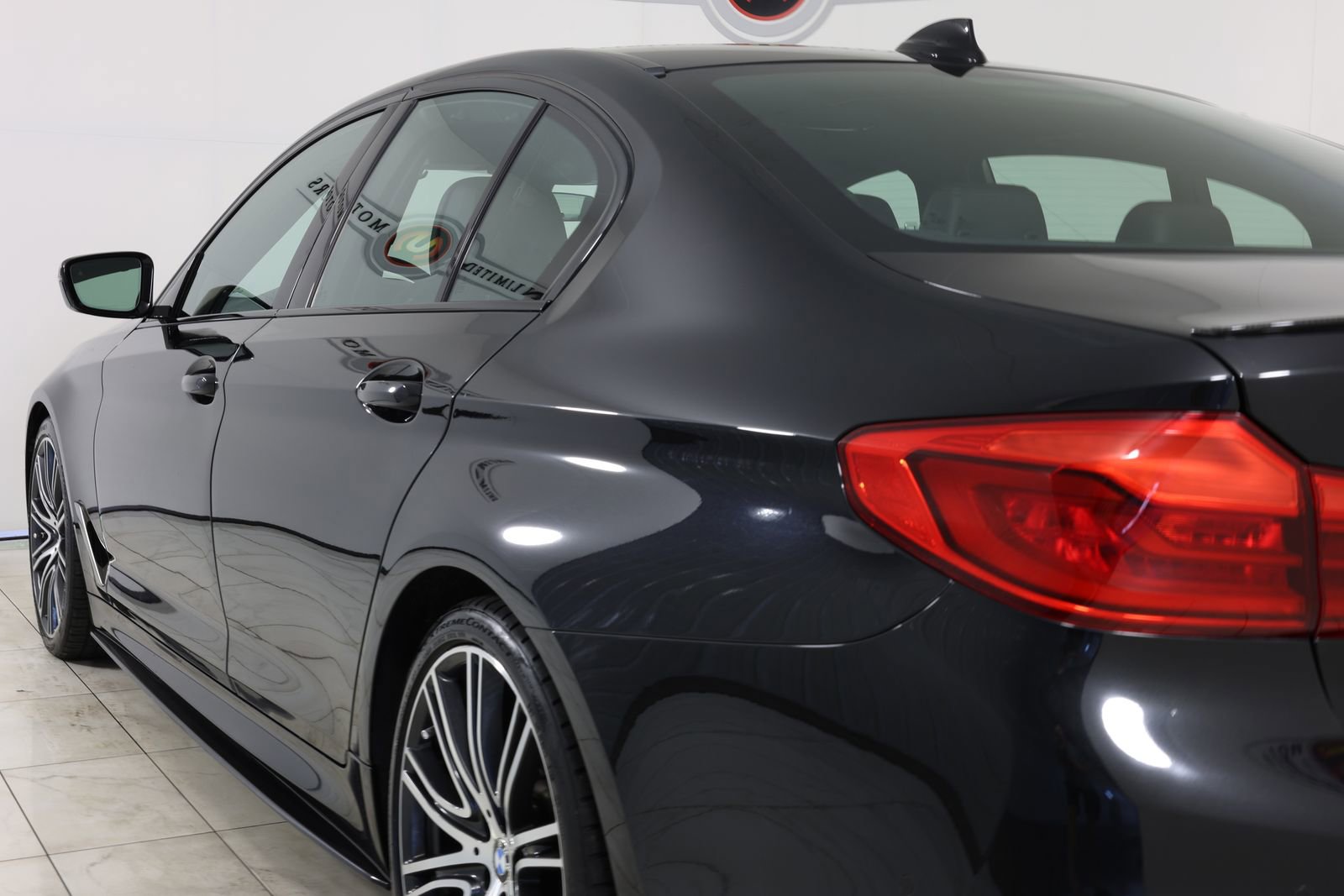 Used 2019 BMW M550i xDrive AWD/4WD image 49