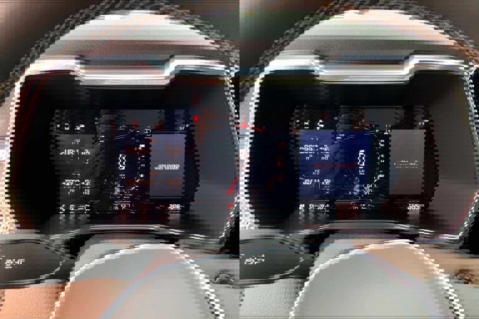 Used 2023 GMC Canyon Denali image 25