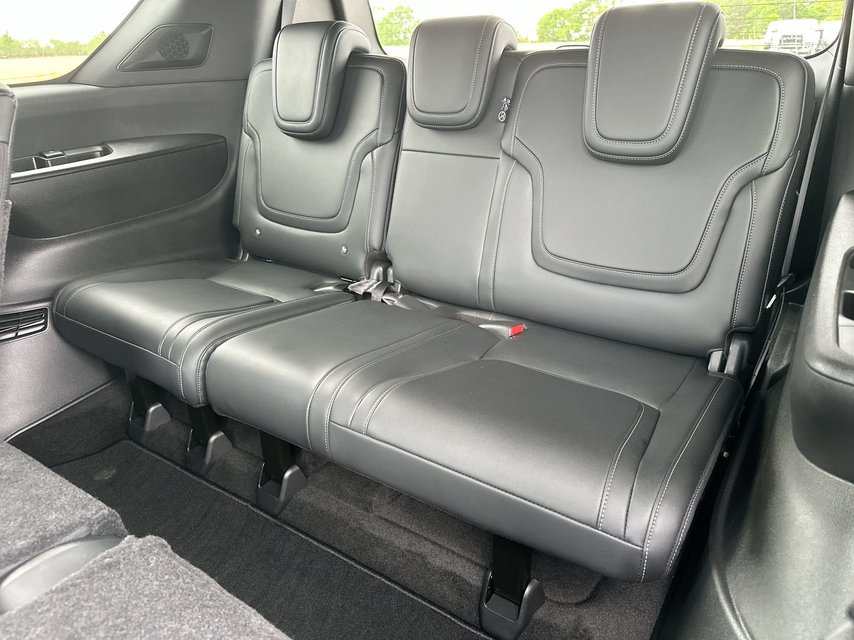 Used 2025 Nissan Armada PRO-4X AWD/4WD image 24