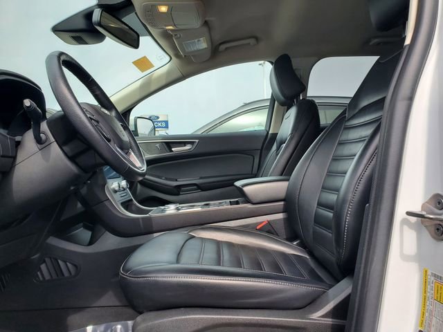 Used 2023 Ford Edge SEL image 5