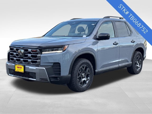 New 2026 Honda Pilot TrailSport image 3