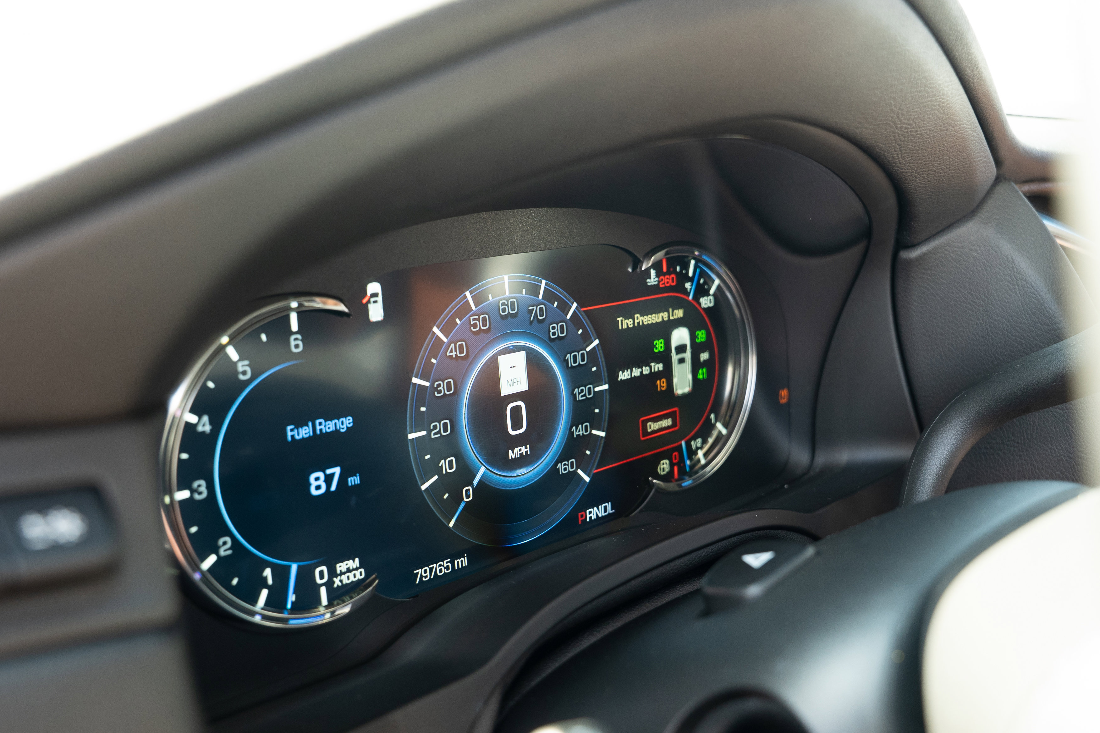 Used 2020 Cadillac Escalade Luxury AWD/4WD image 11