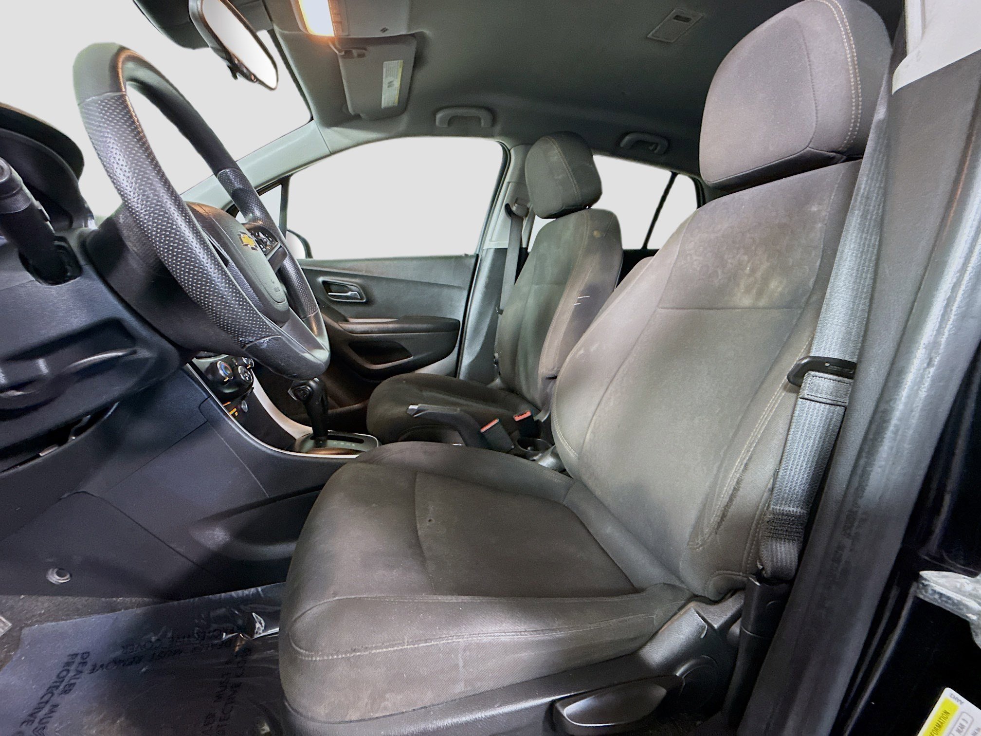 Used 2021 Chevrolet Trax LS w/ Tint and Cruise Package image 21