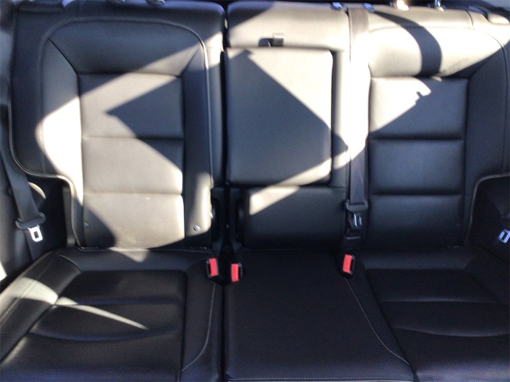 Used 2018 GMC Terrain Denali w/ Advanced Safety Package image 15