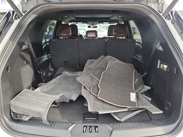 Used 2021 Ford Explorer Platinum w/ Equipment Group 601A image 17