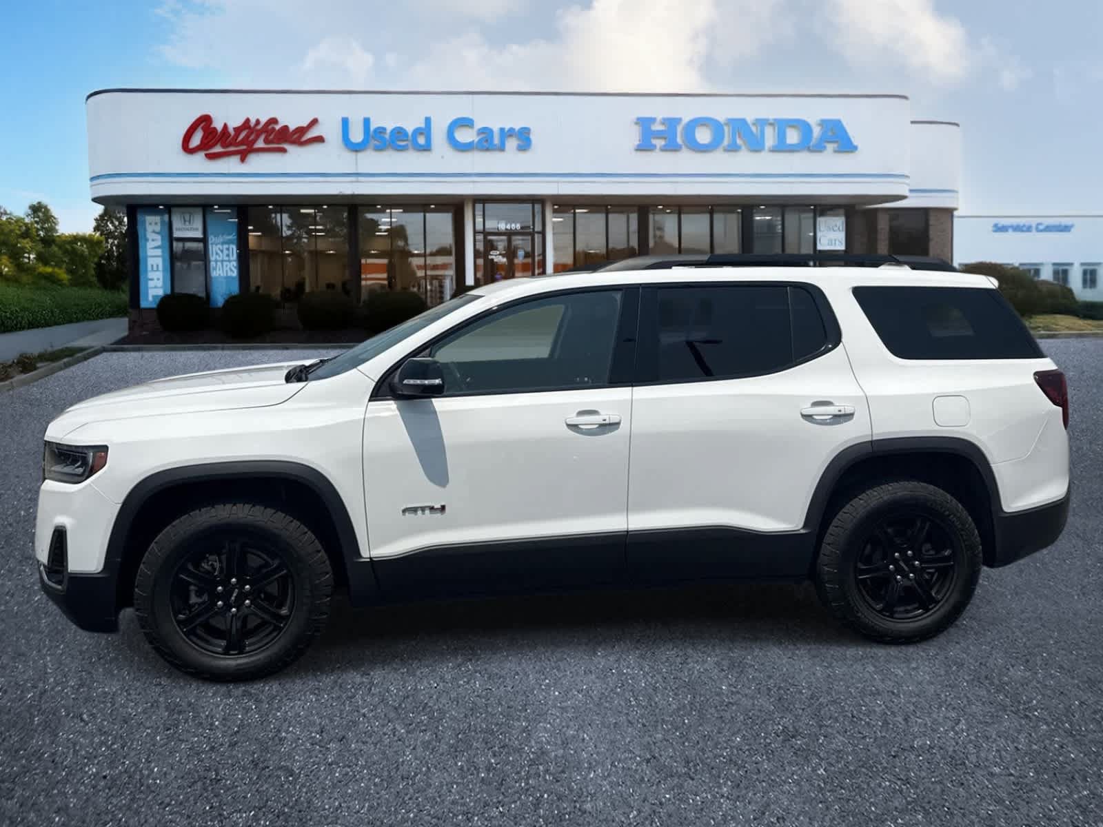 Used 2021 GMC Acadia AT4 w/ LPO, Floor Liner Package AWD/4WD image 2