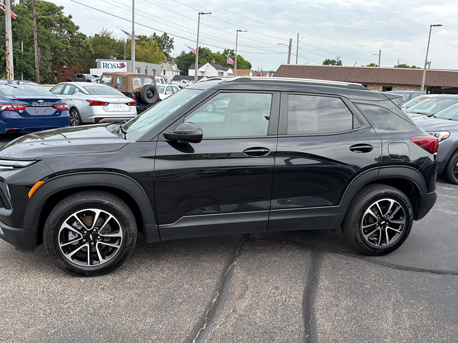 Used 2024 Chevrolet TrailBlazer LT FWD image 4