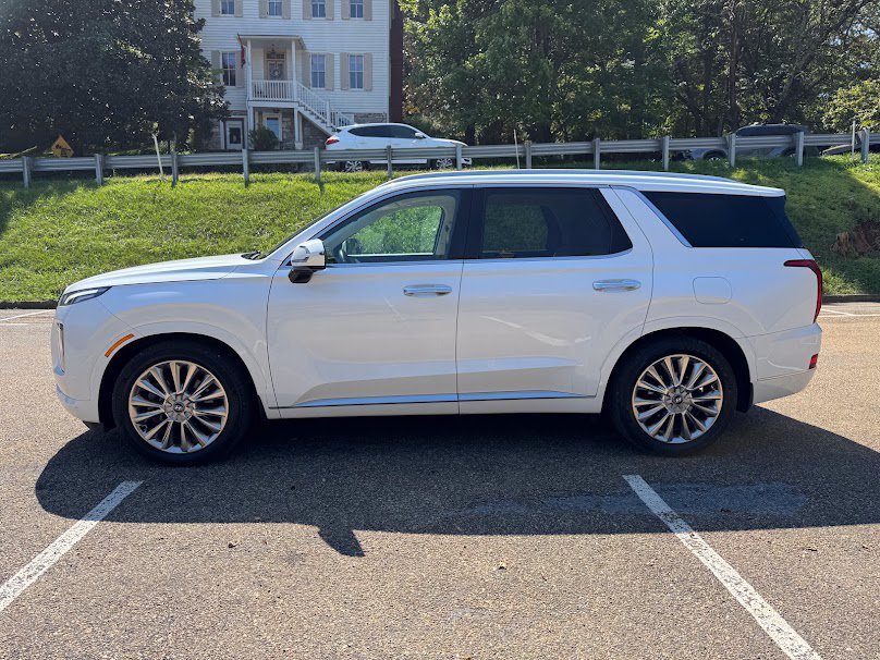 Used 2020 Hyundai Palisade Limited AWD/4WD image 25