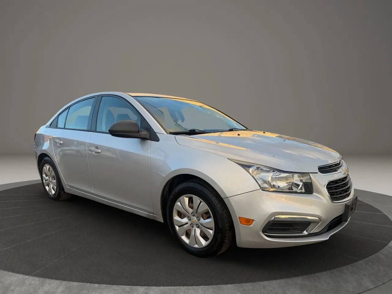 Used 2016 Chevrolet Cruze LS image 3