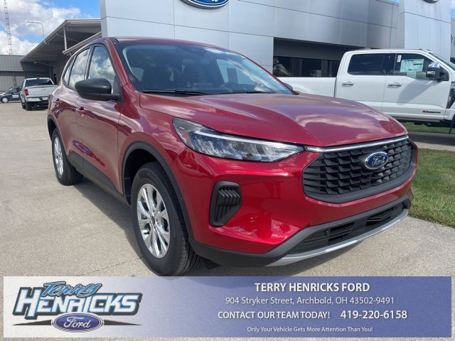 New 2026 Ford Escape Active image 1