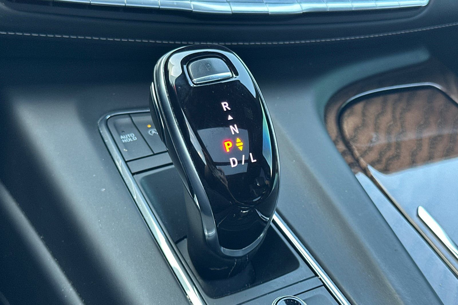 Certified 2024 Cadillac Escalade Sport Platinum image 32