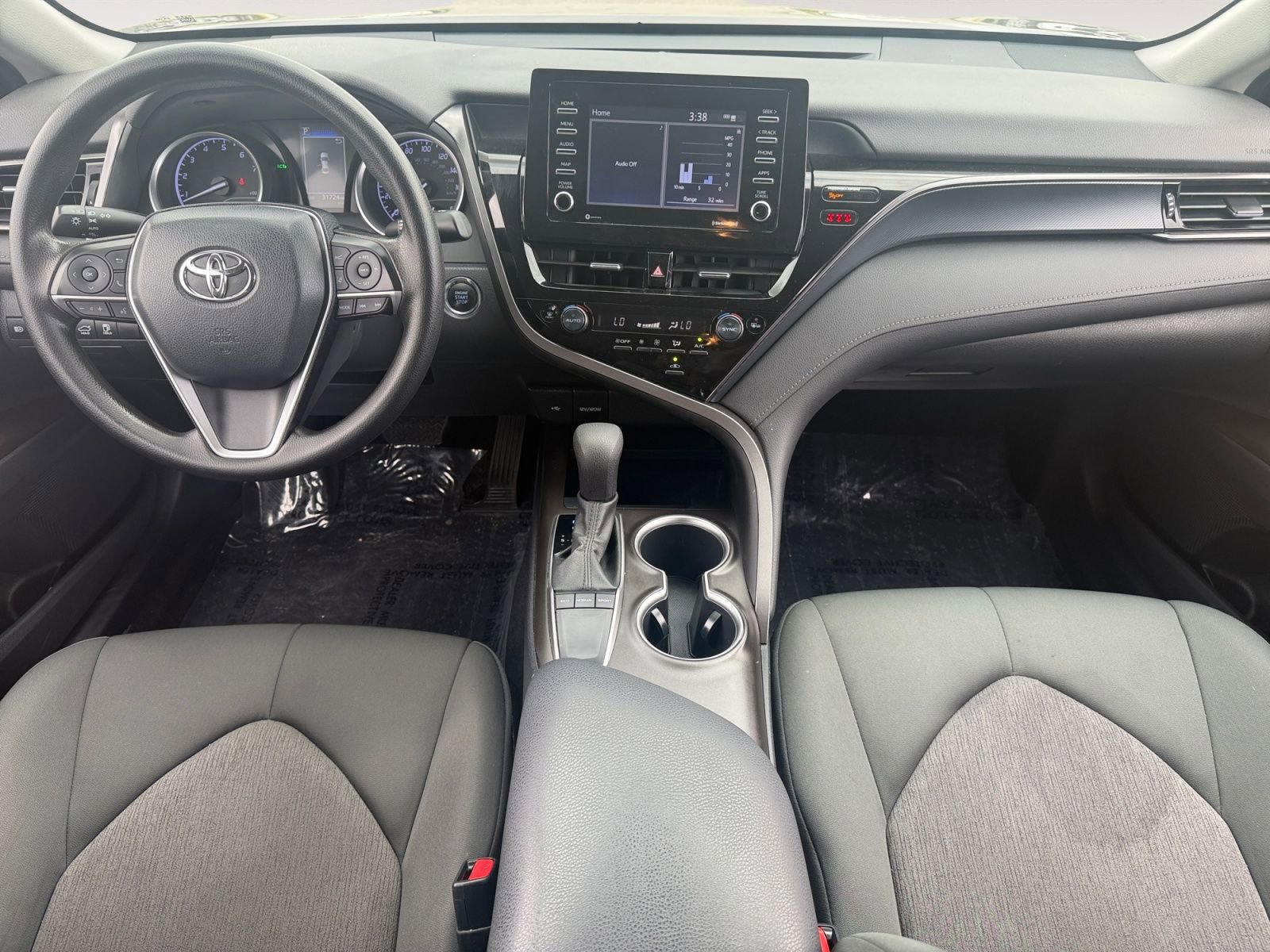 Certified 2022 Toyota Camry LE w/ Convenience Package FWD image 10