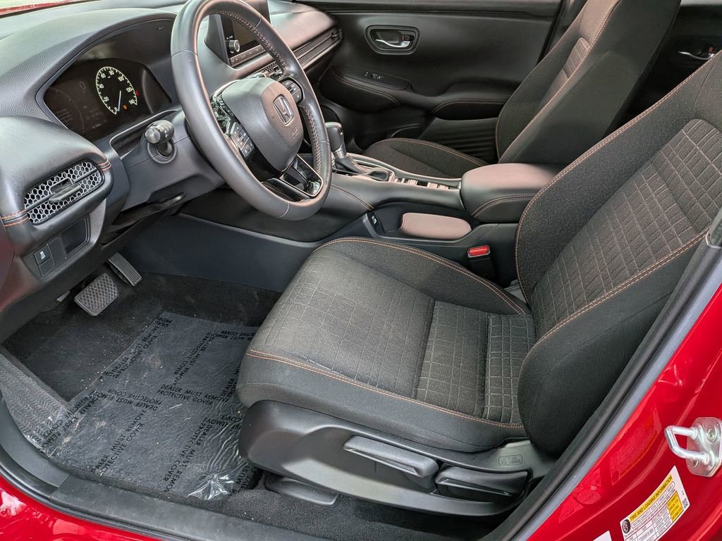 Used 2023 Honda HR-V Sport image 13