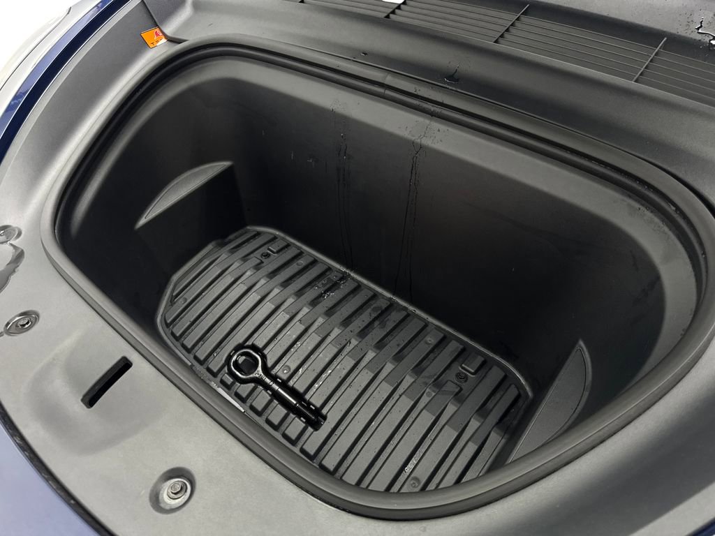 Used 2024 Tesla Model Y Long Range image 72
