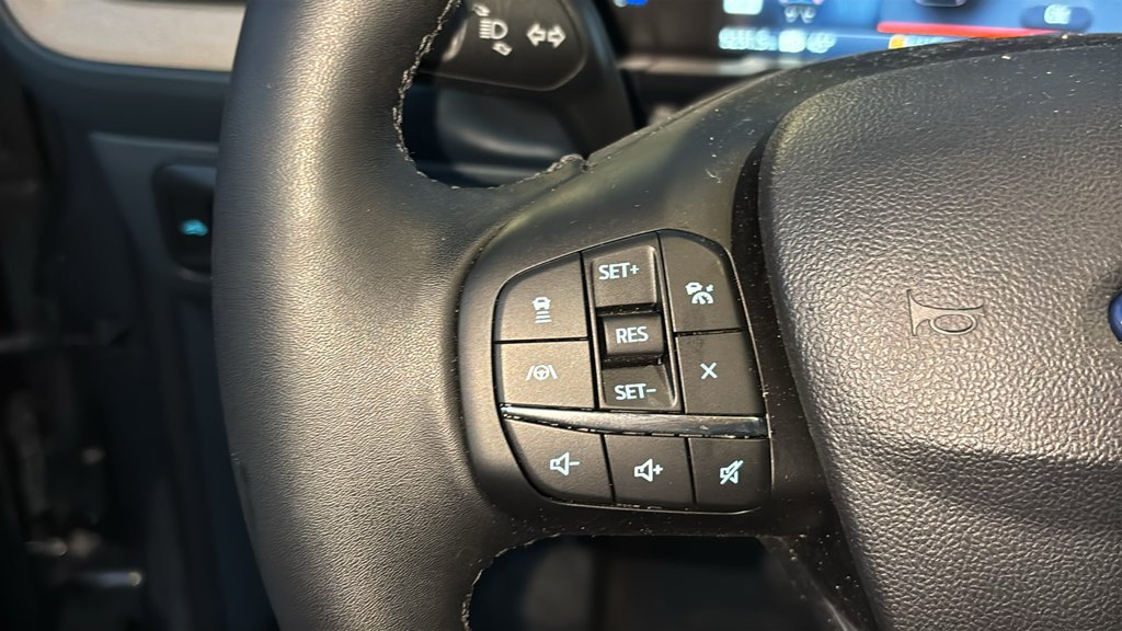 Used 2025 Ford Maverick Lariat w/ 4K Tow Package AWD/4WD image 15