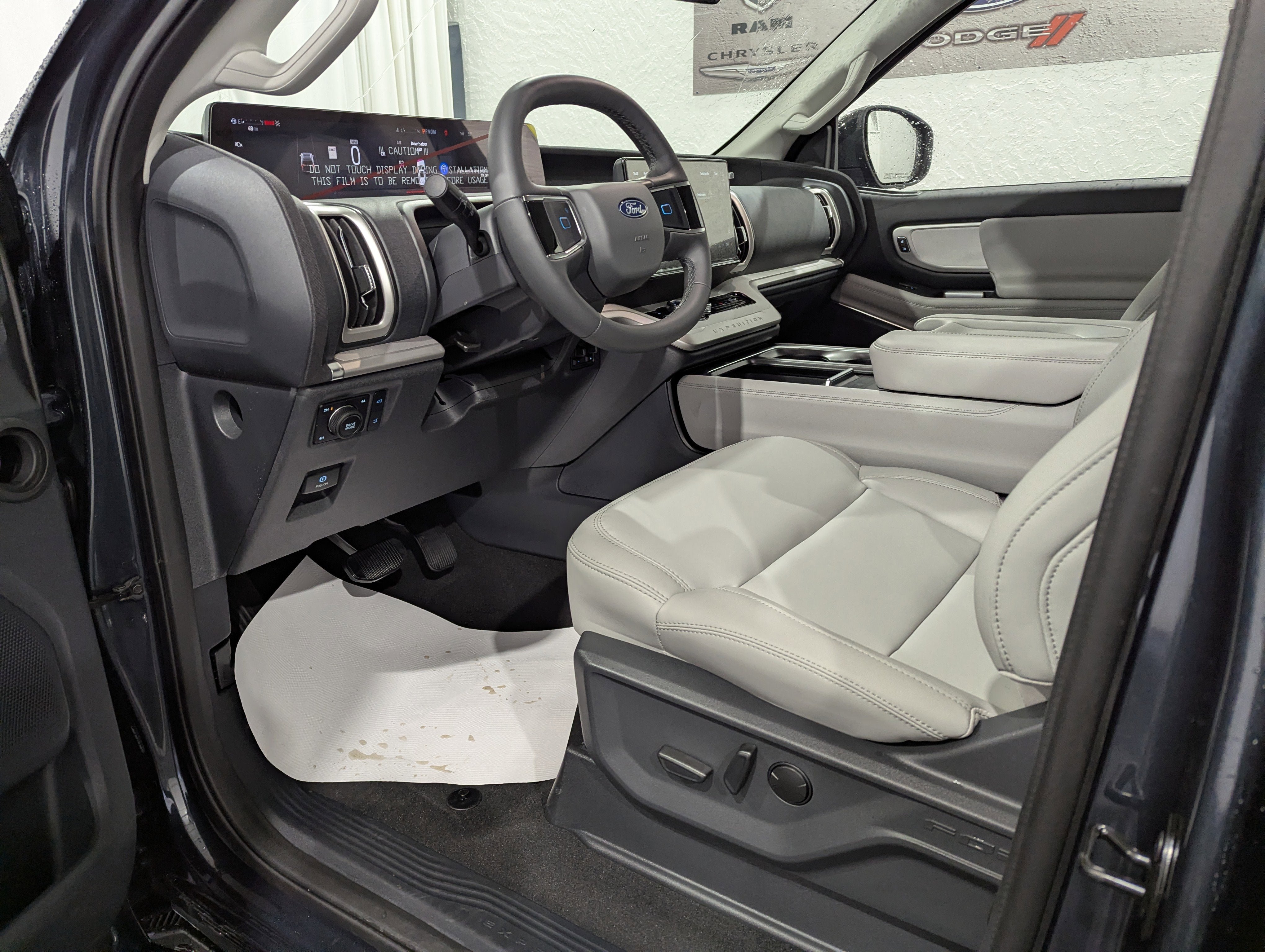 New 2026 Ford Expedition Max Active AWD/4WD image 18