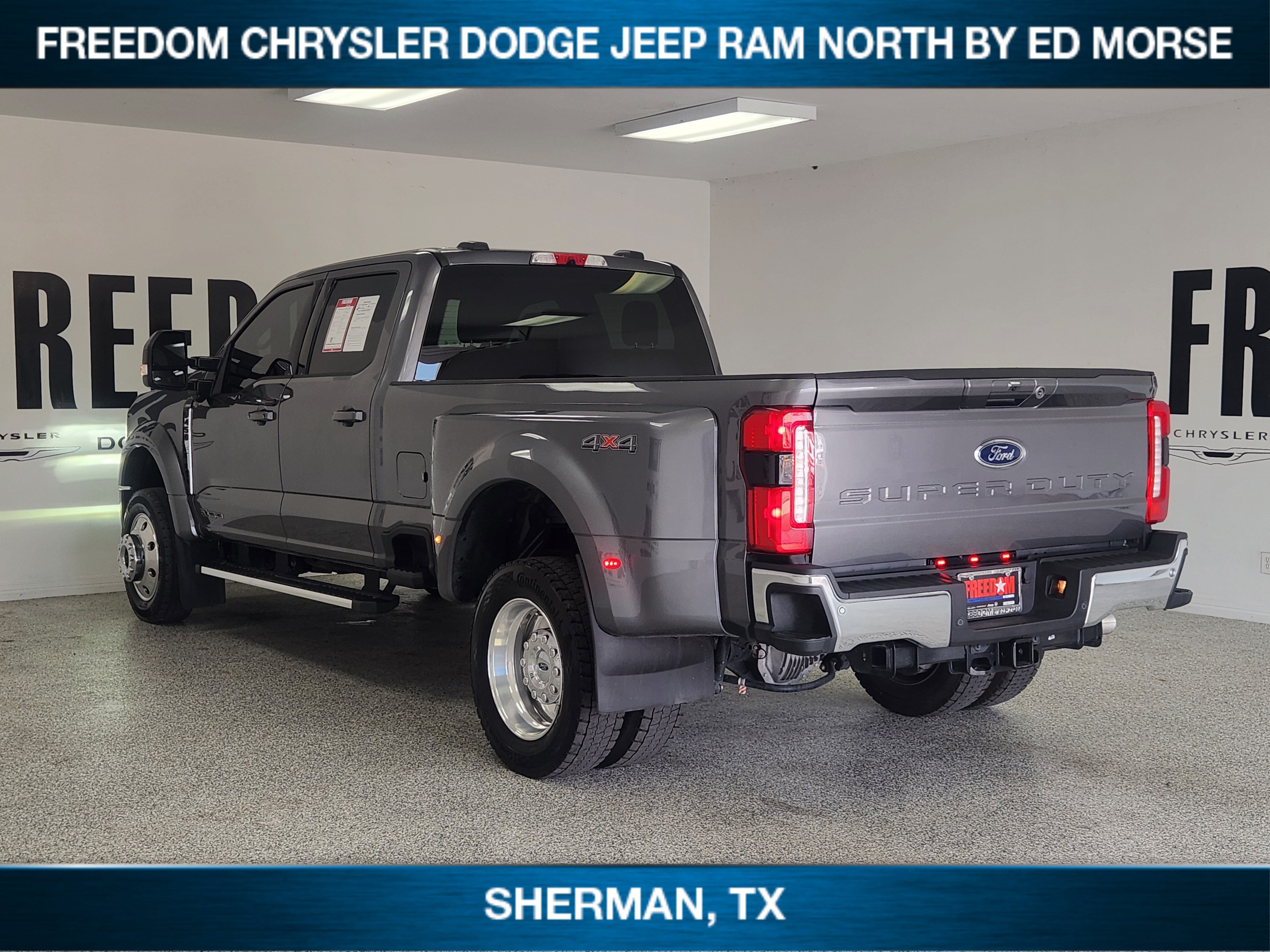 Used 2025 Ford F450 Lariat w/ Camper Package AWD/4WD image 3