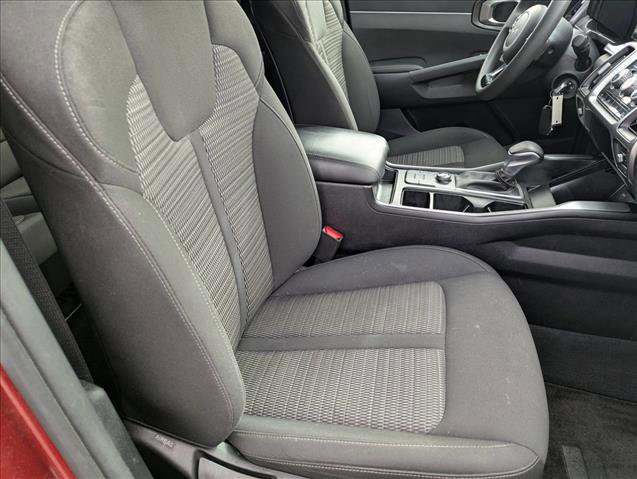 Used 2023 Kia Sorento LX image 21