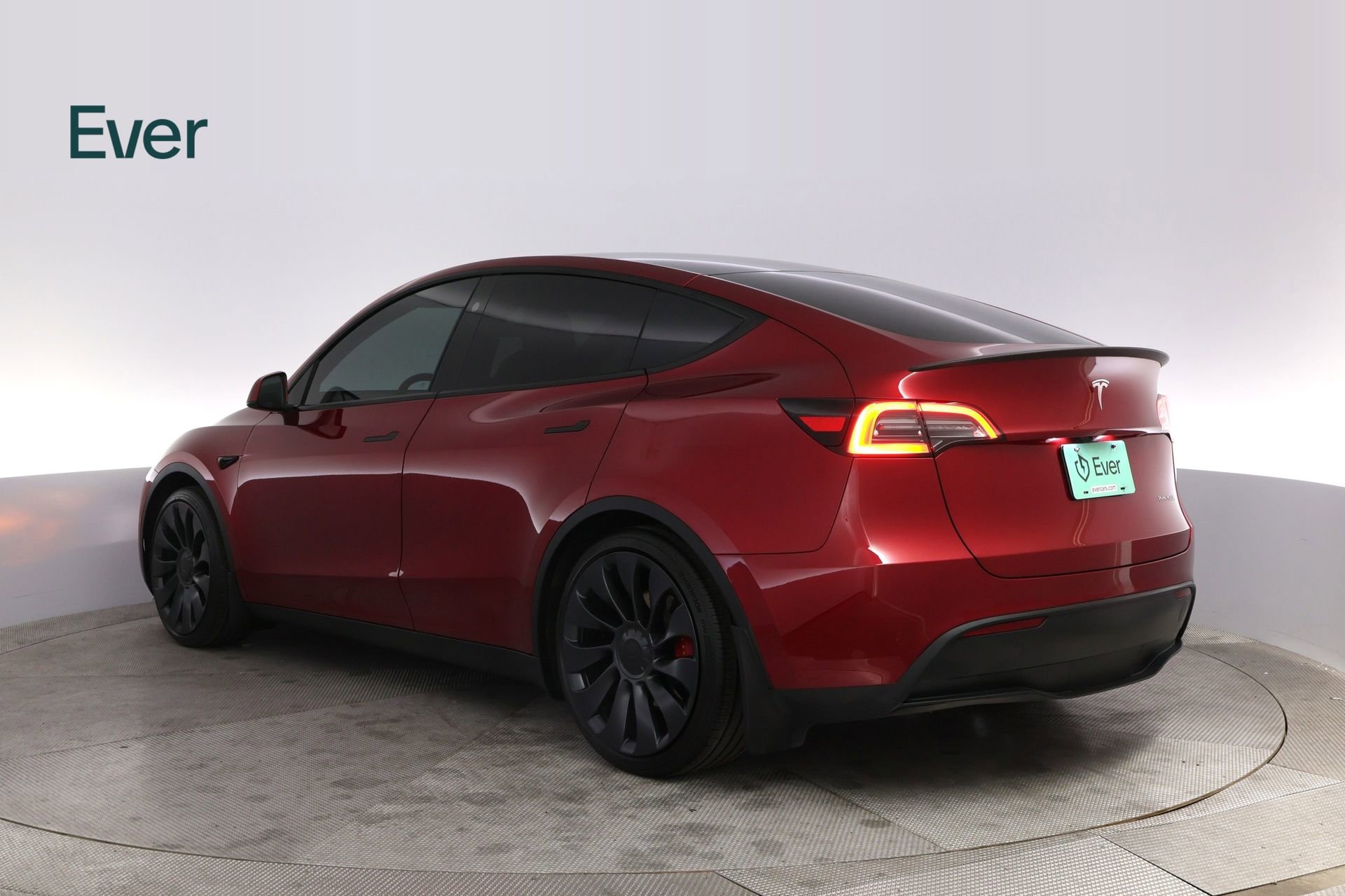 Used 2024 Tesla Model Y Performance AWD/4WD image 17