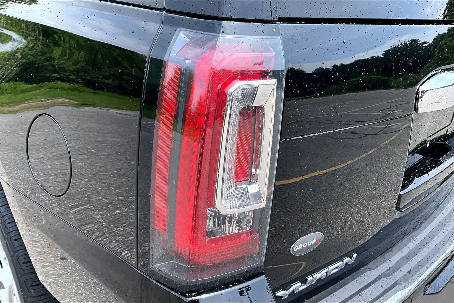 Used 2019 GMC Yukon Denali AWD/4WD image 28