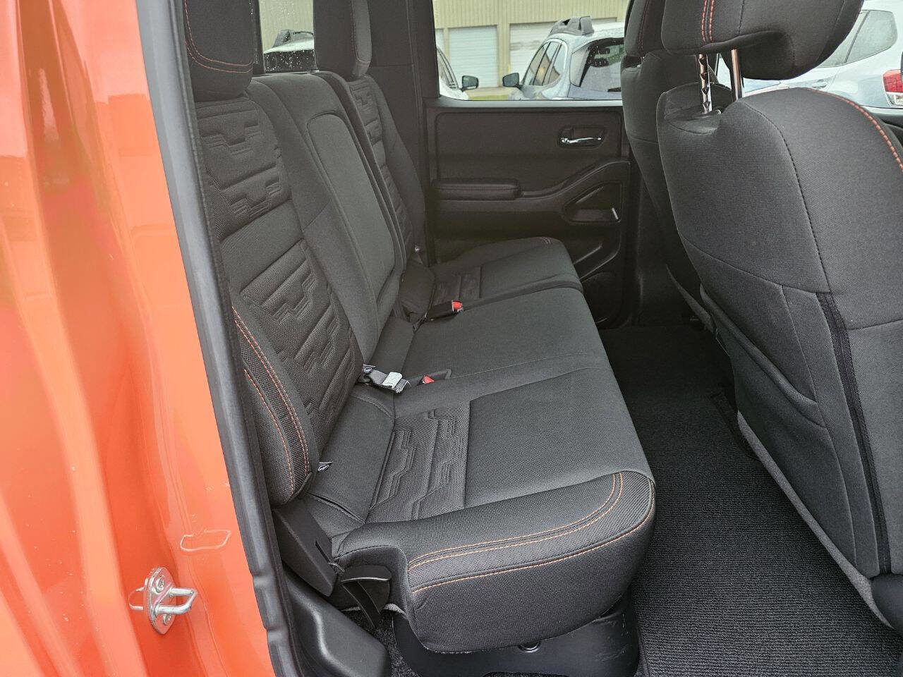 Used 2025 Nissan Frontier PRO-4X w/ Pro Convenience Package image 28