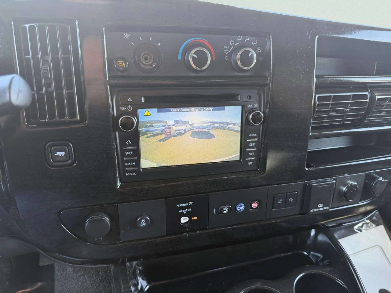 Used 2021 Chevrolet Express 2500 LS w/ Enhanced Convenience Package image 48