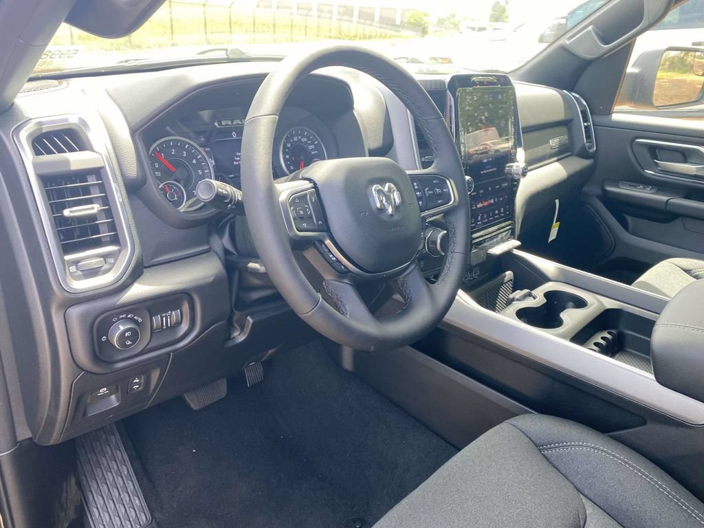 New 2026 RAM 1500 Big Horn AWD/4WD image 18
