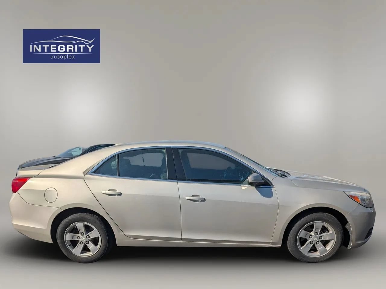 Used 2016 Chevrolet Malibu LT FWD image 6