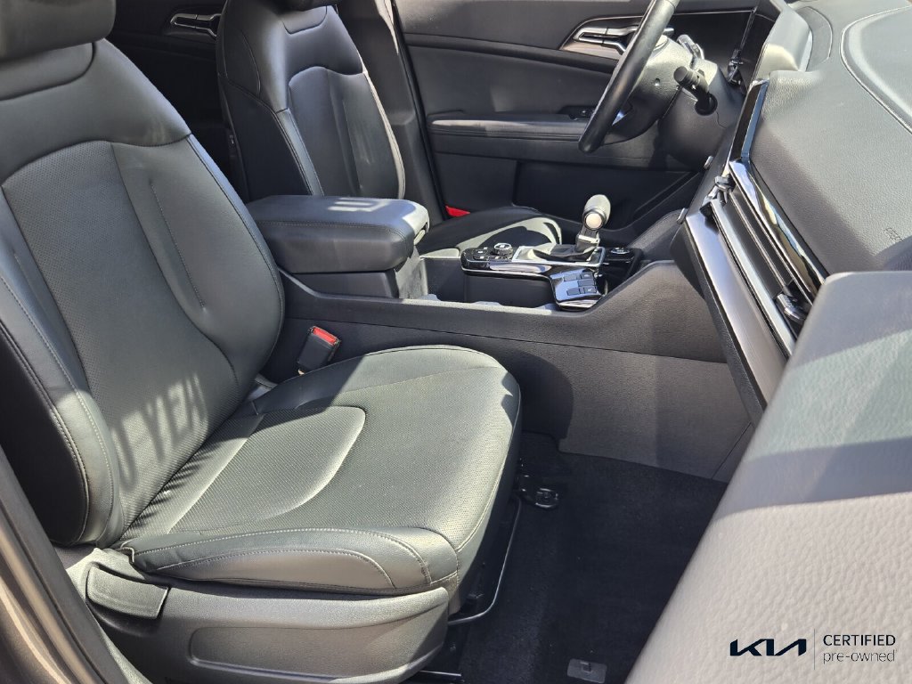 Certified 2024 Kia Sportage EX FWD image 16